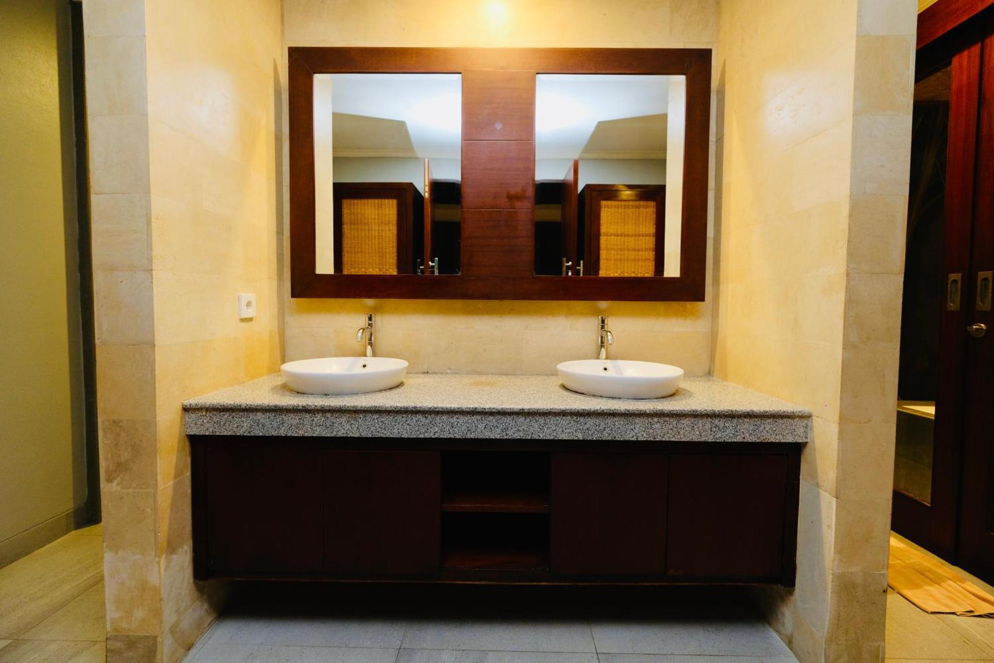 Wana Karsa The Villas Ubud Exterior photo