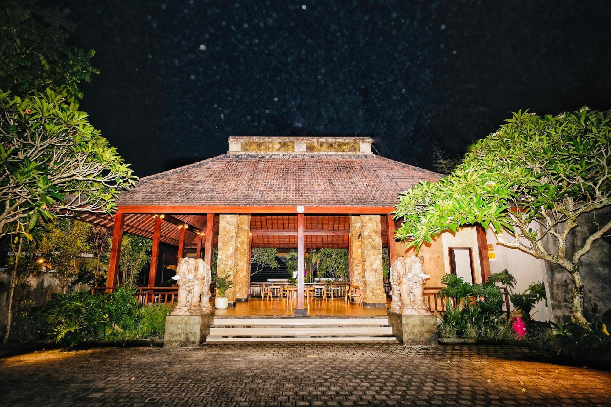 Wana Karsa The Villas Ubud Exterior photo