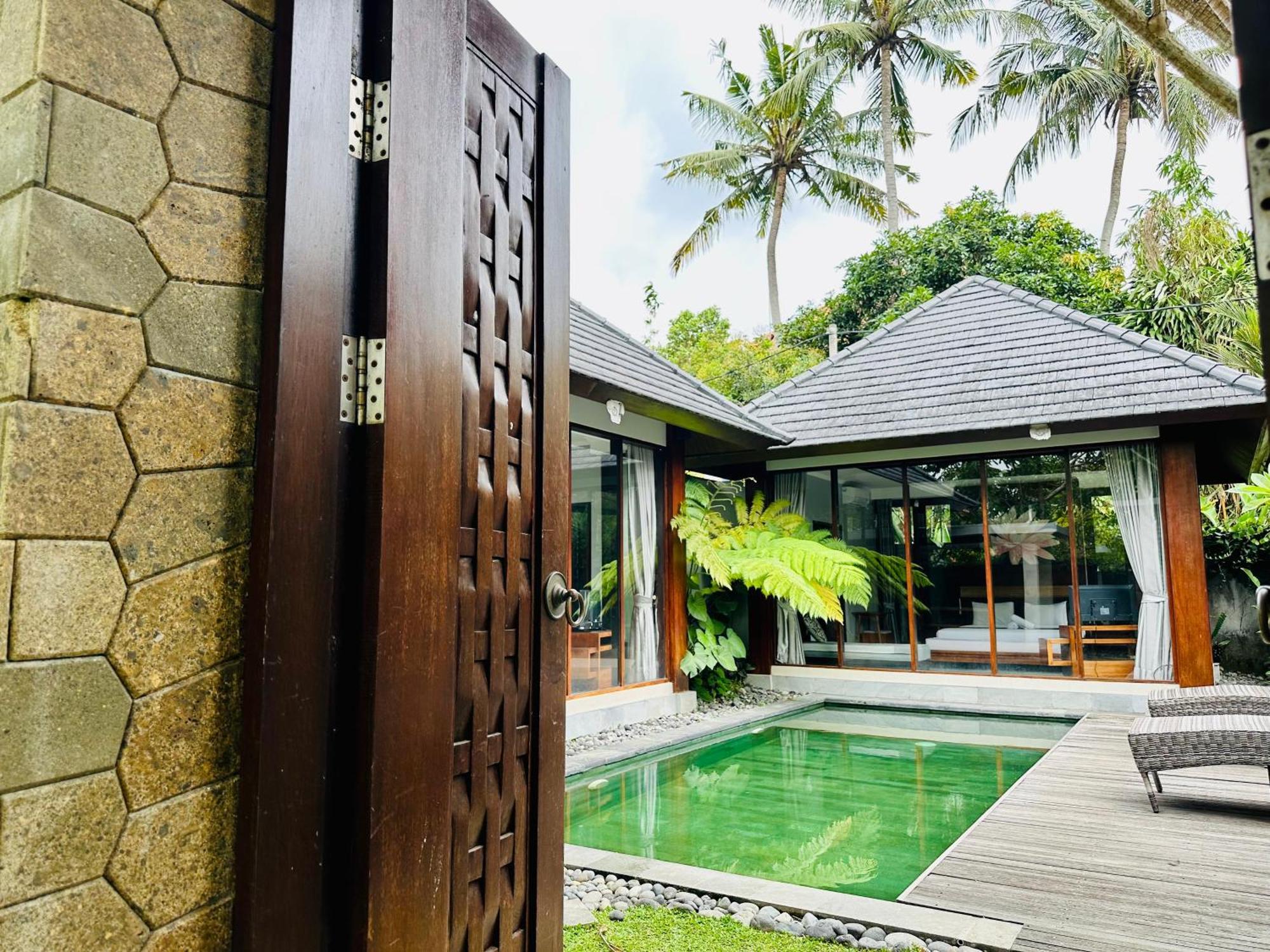 Wana Karsa The Villas Ubud Exterior photo